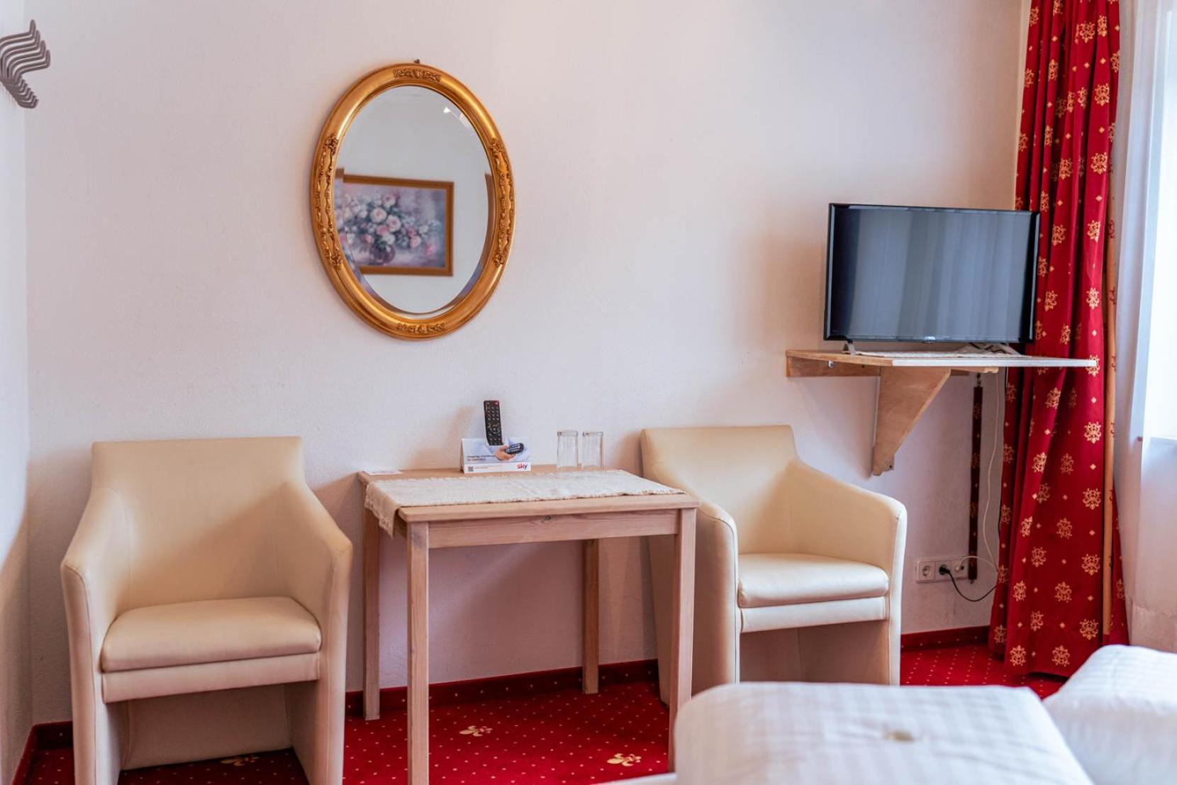 Hotel Donnerhof Fulpmes Oda fotoğraf