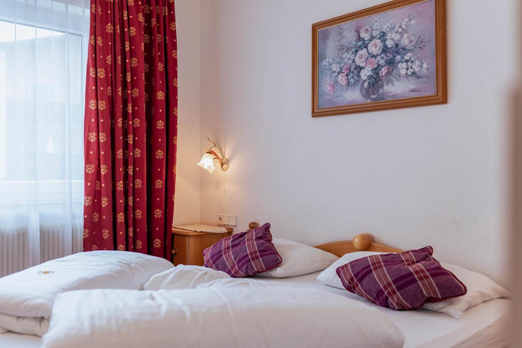 Hotel Donnerhof Fulpmes Oda fotoğraf
