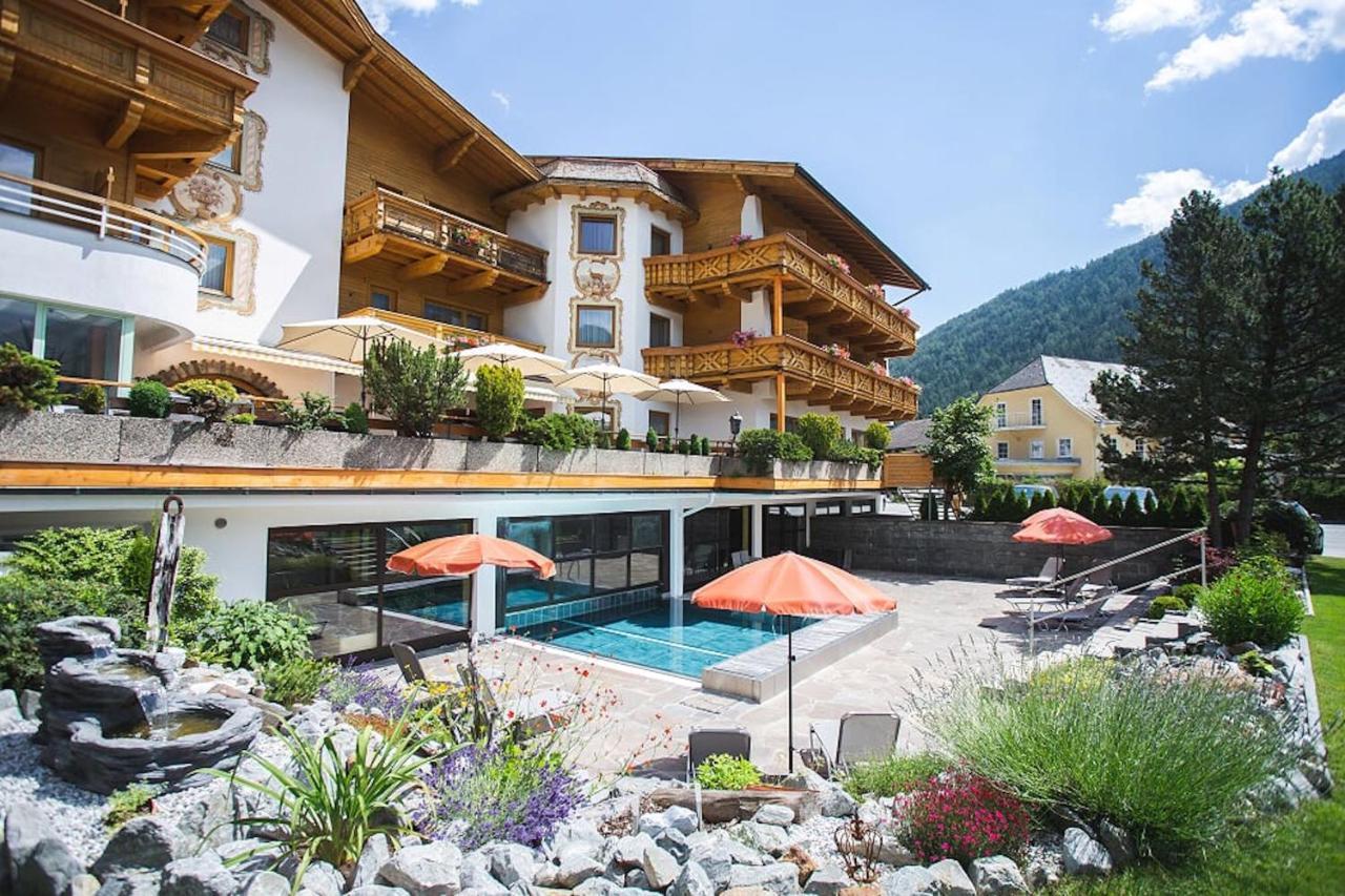 Hotel Donnerhof Fulpmes Dış mekan fotoğraf
